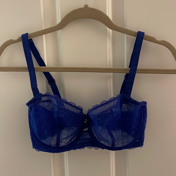 Chantelle Other - Chantelle bra, size 32DD